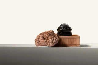 The Mini Cryotherapy Ball is a stainless steel tool that provides cooling therapy for the face. It is designed to depuff and brighten the eyes, but can be used on the entire face to tighten, soothe, and refresh the complexion. It is especially effective when used with eye cream to boost absorption and reduce inflammation.